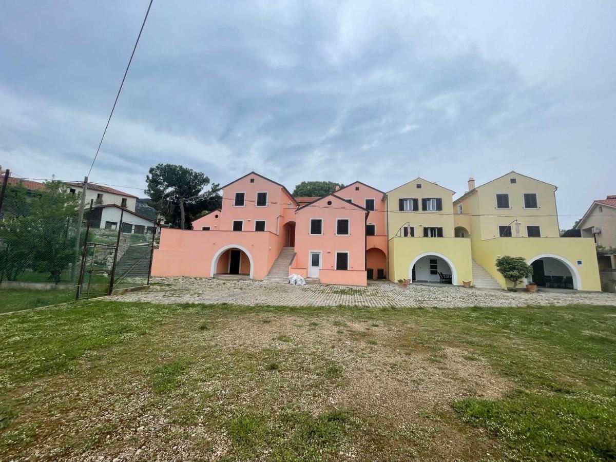 Accordi Lontani Apartamento Nerezine Exterior foto
